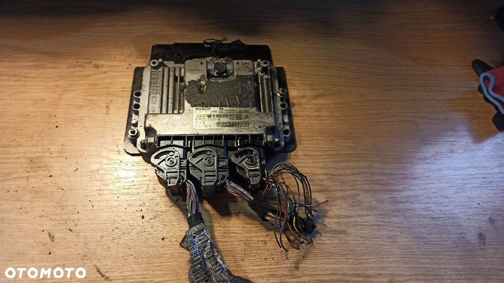 KOMPUTER CITROEN C4 1.6 HDI nr 9651132880 - 1
