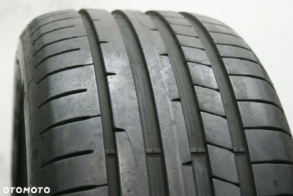 245/45R17 DUNLOP SPORT MAXX RT2 , 7mm - 2