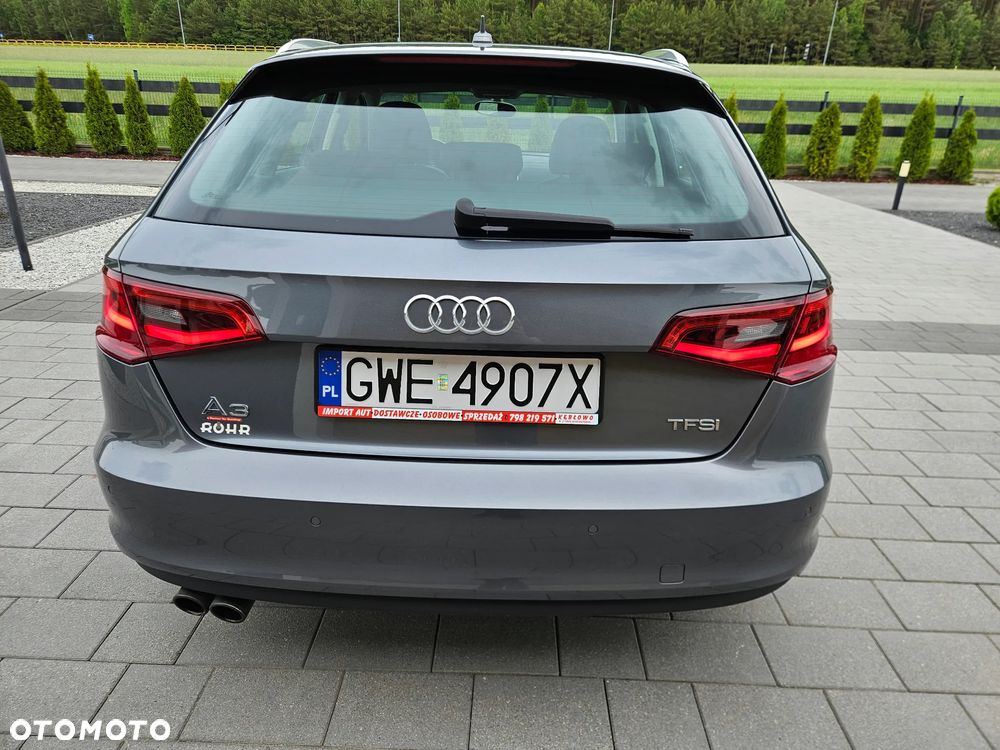 Audi A3 Sportback 1.4 TFSI Ambiente - 10