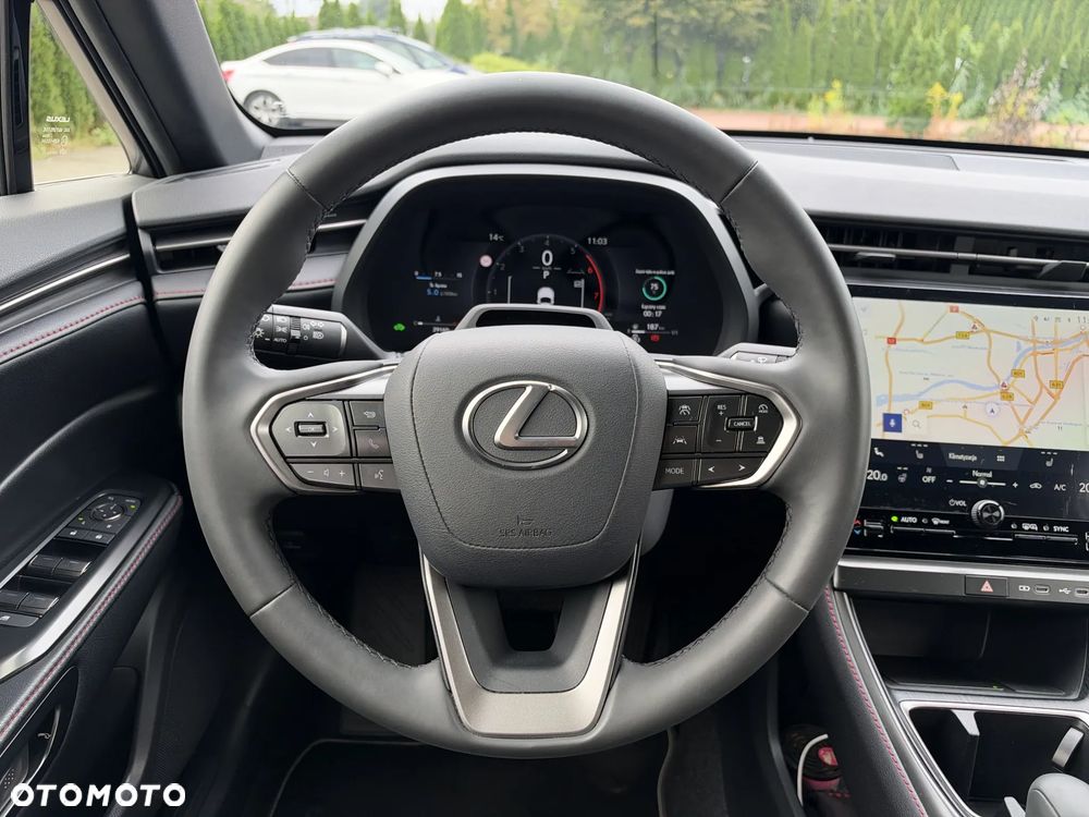 Lexus LBX 1.5 Hybrid Emotion - 23