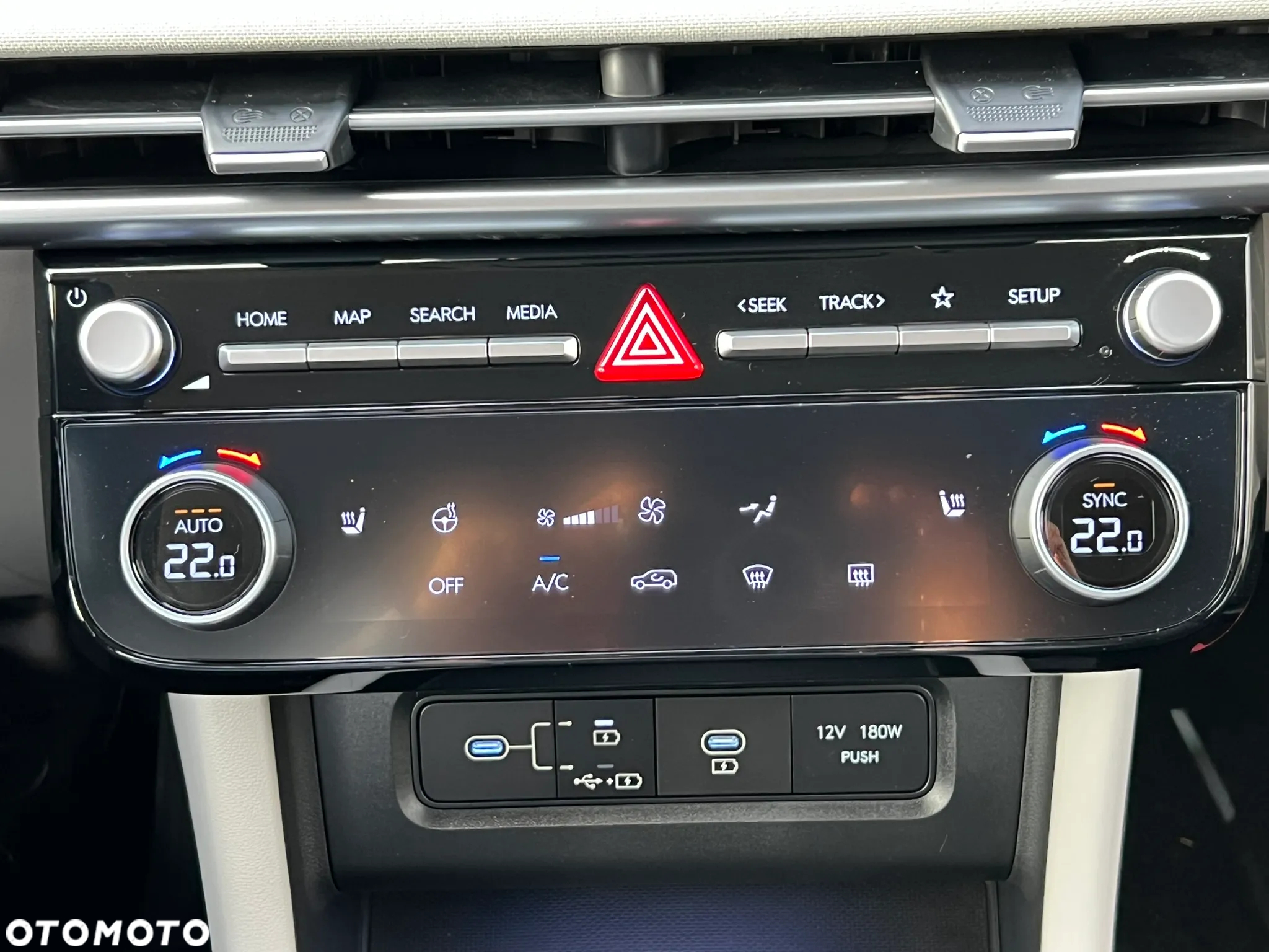 Hyundai Tucson - 13
