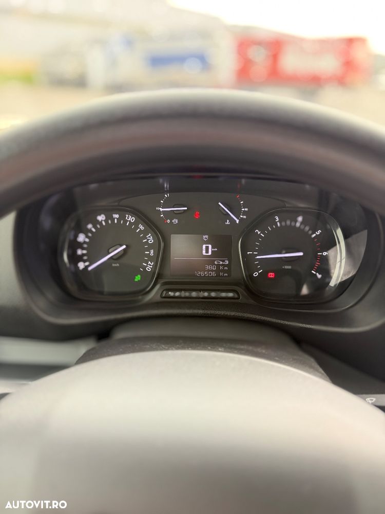 Peugeot EXPERT - 7