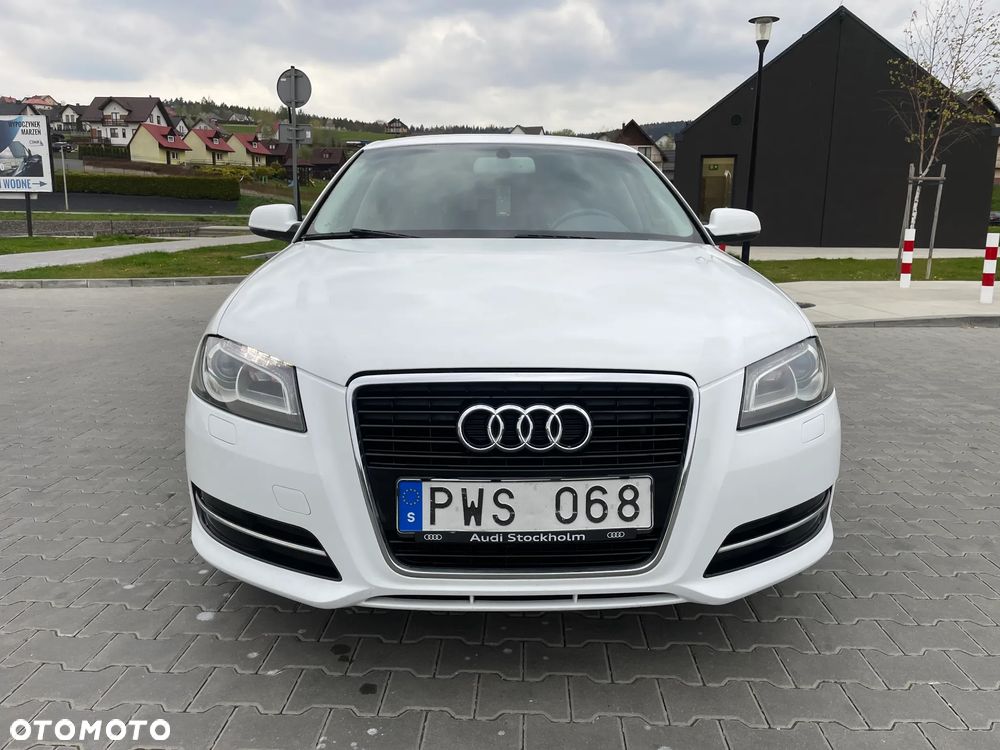 Audi A3 Sportback 1.6 TDI DPF Ambition - 4