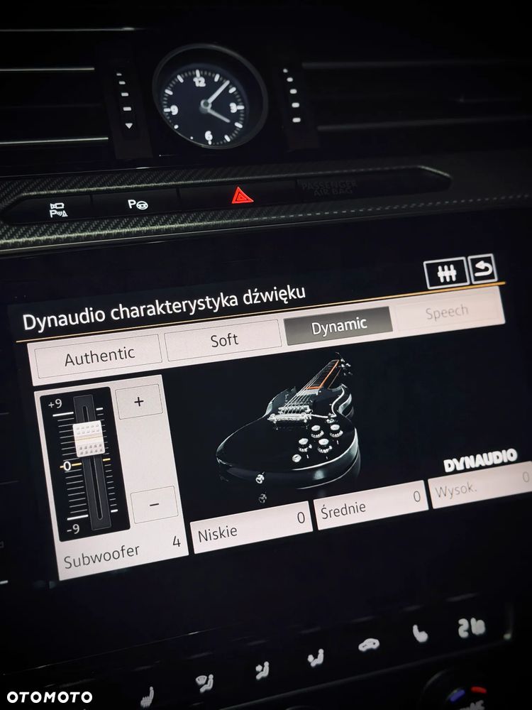 Volkswagen Arteon 2.0 TDI Bi-Turbo SCR 4Mot R-Line DSG - 29