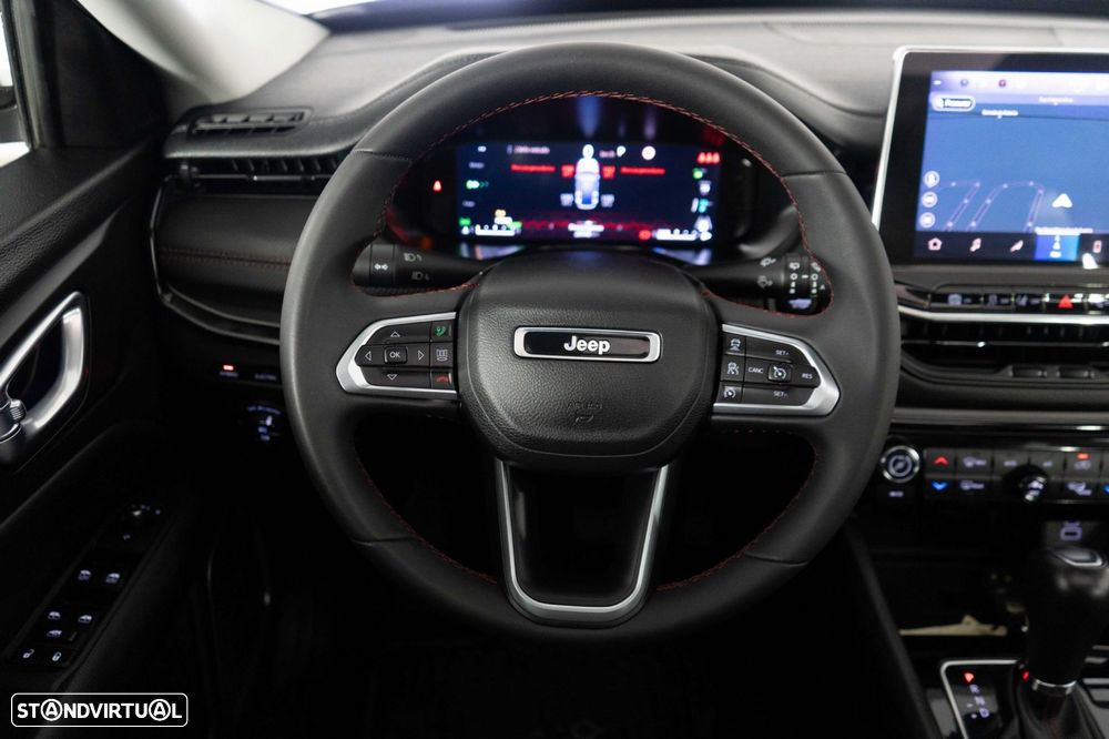 Jeep Compass 1.3 TG Trailhawk - 30