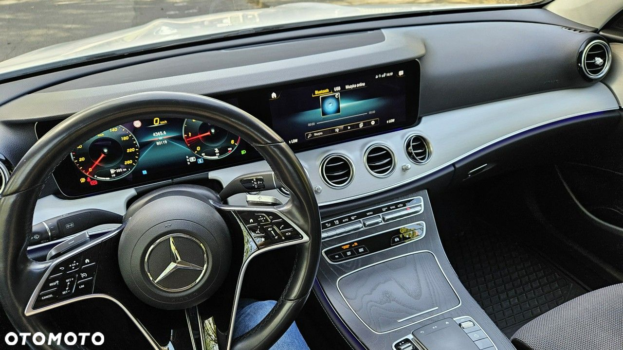 Mercedes-Benz Klasa E - 38