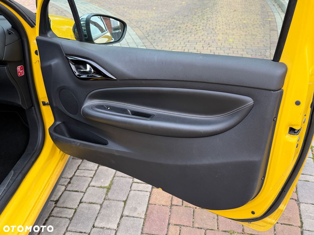 Citroën DS3 1.6 VTi SoChic - 18
