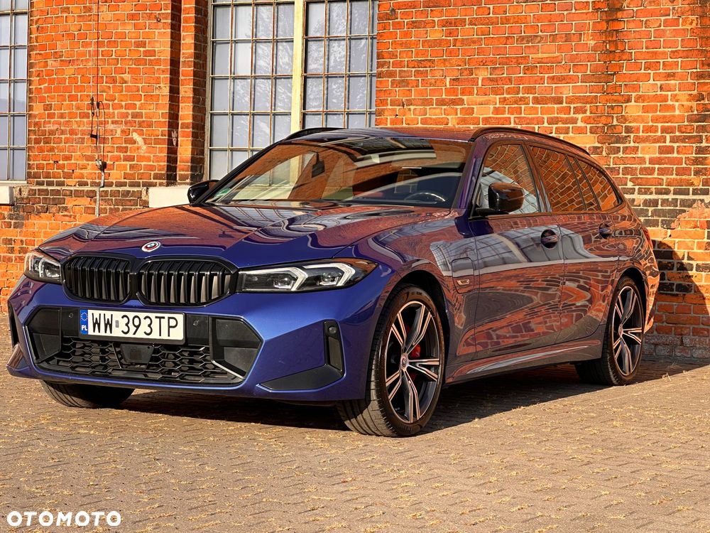 BMW Seria 3 330e Touring xDrive M Sport - 6