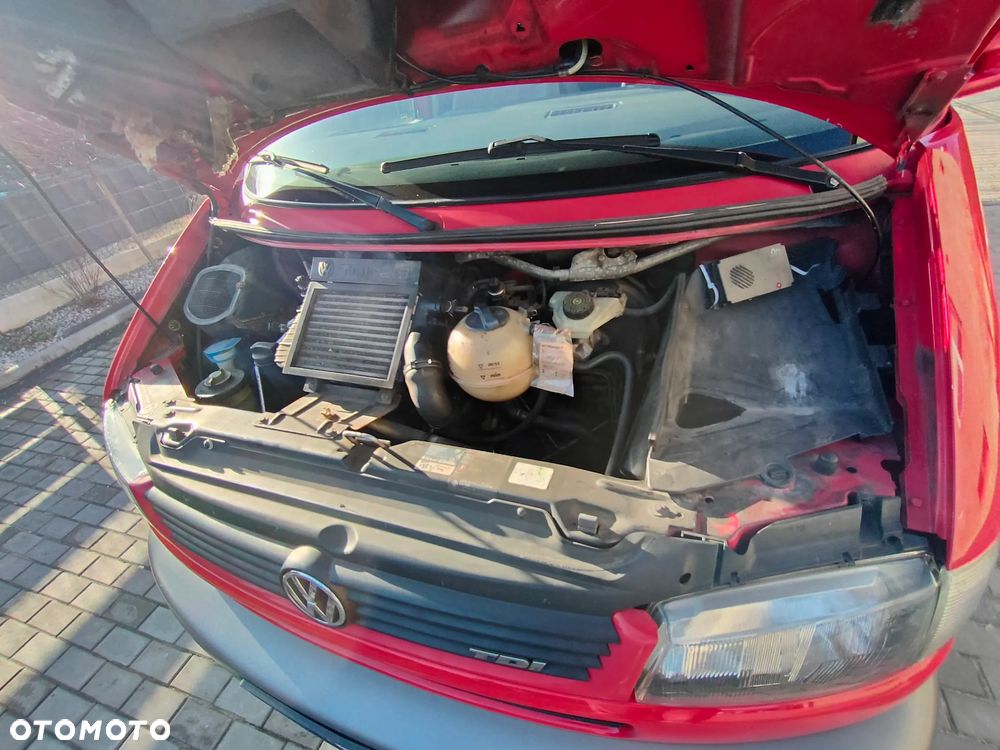 Volkswagen Multivan - 20