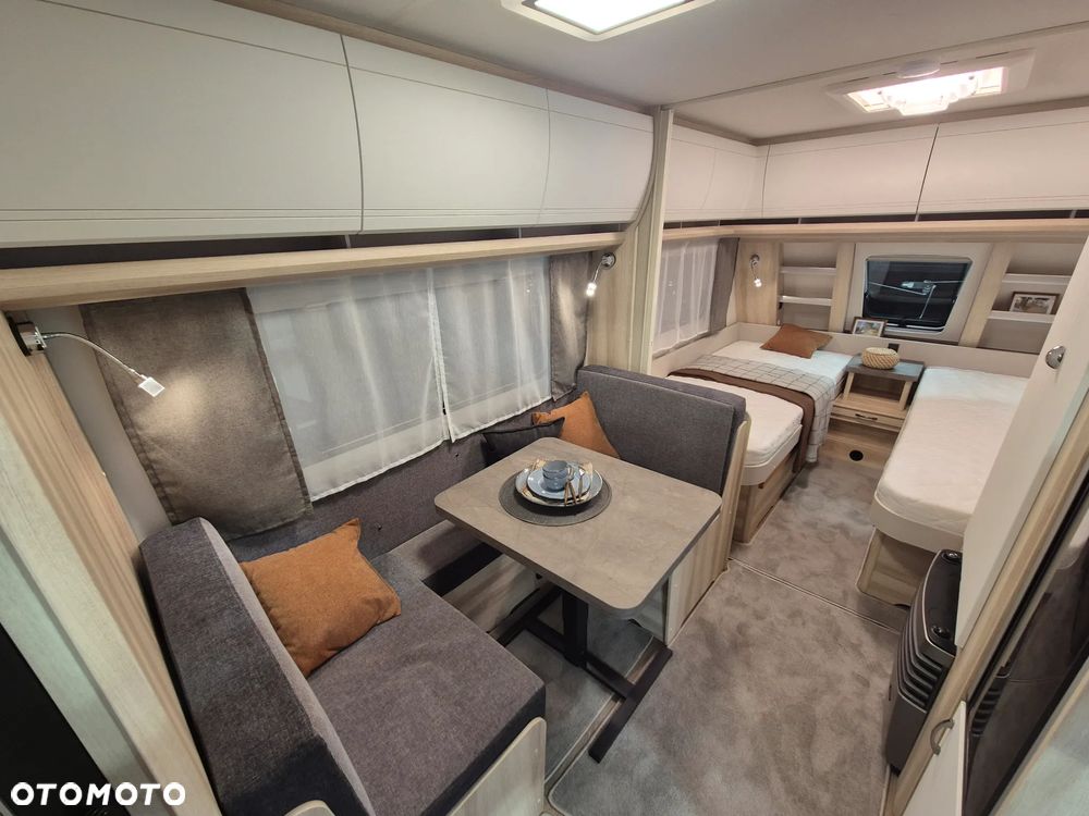 Hobby 460 SL De Luxe - 4