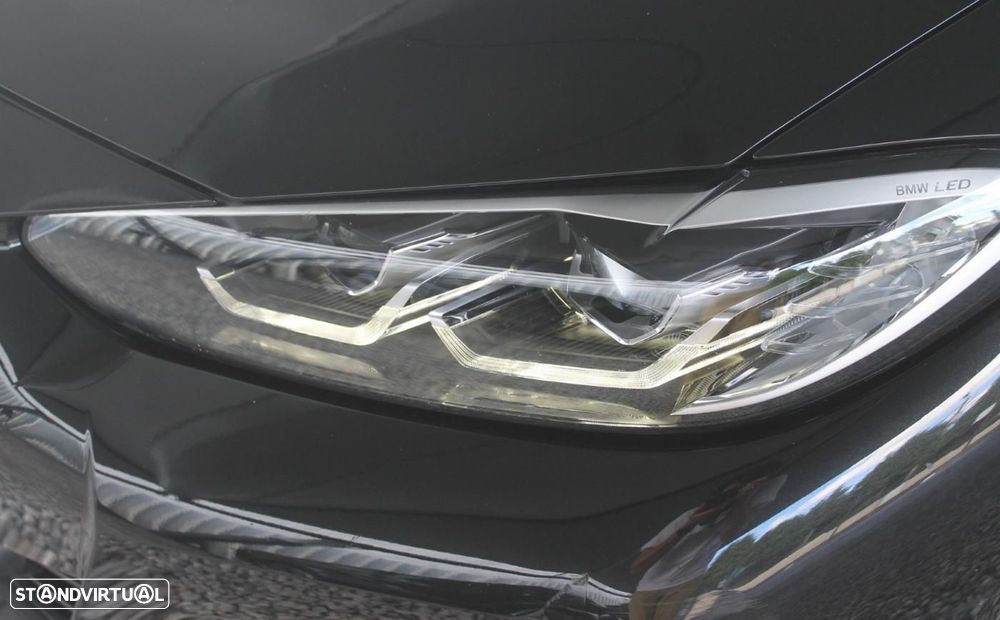 BMW i4 eDrive40 Desportiva M - 48