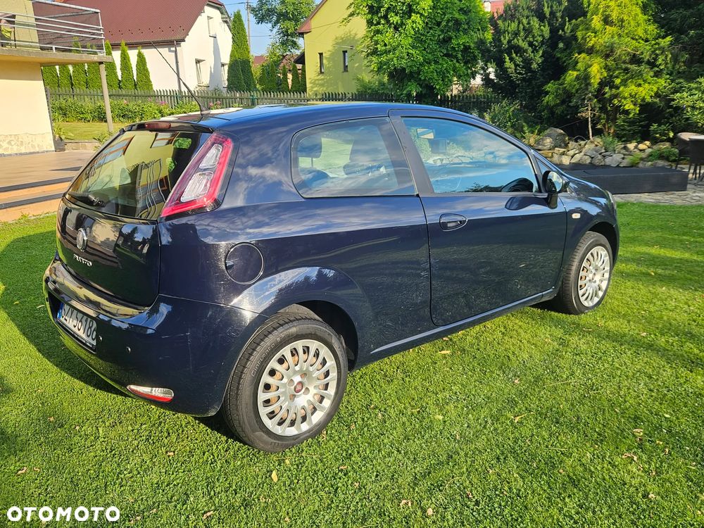 Fiat Punto 1.4 Easy S&S - 4