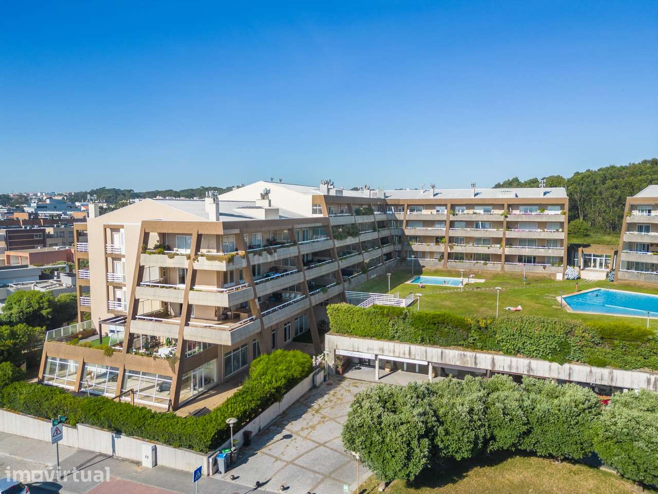 Apartamento T1 - Condomínio Fechado - Praia da Madalena - Grande imagem: 4/37