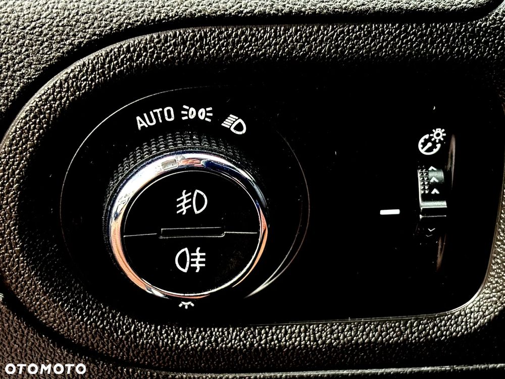 Opel Grandland X 2.0 D Start/Stop Automatik INNOVATION - 31