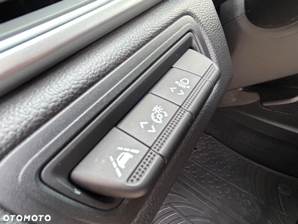 Renault Captur TCe 100 EXPERIENCE - 33