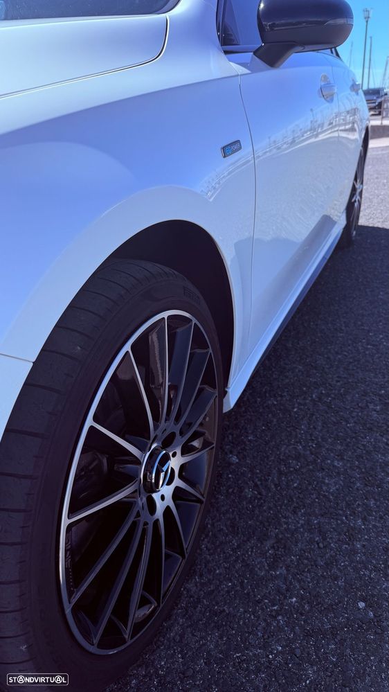 Mercedes-Benz A 250 e AMG Line - 7