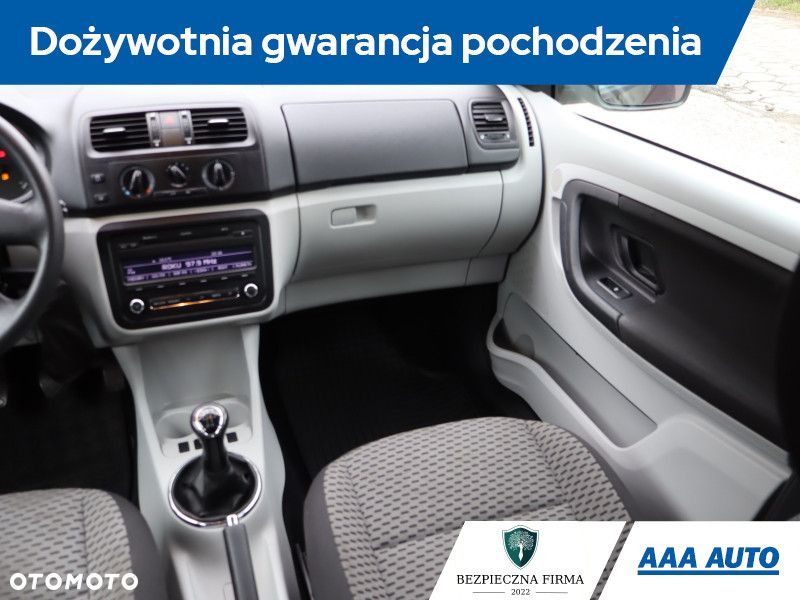 Skoda Fabia - 10