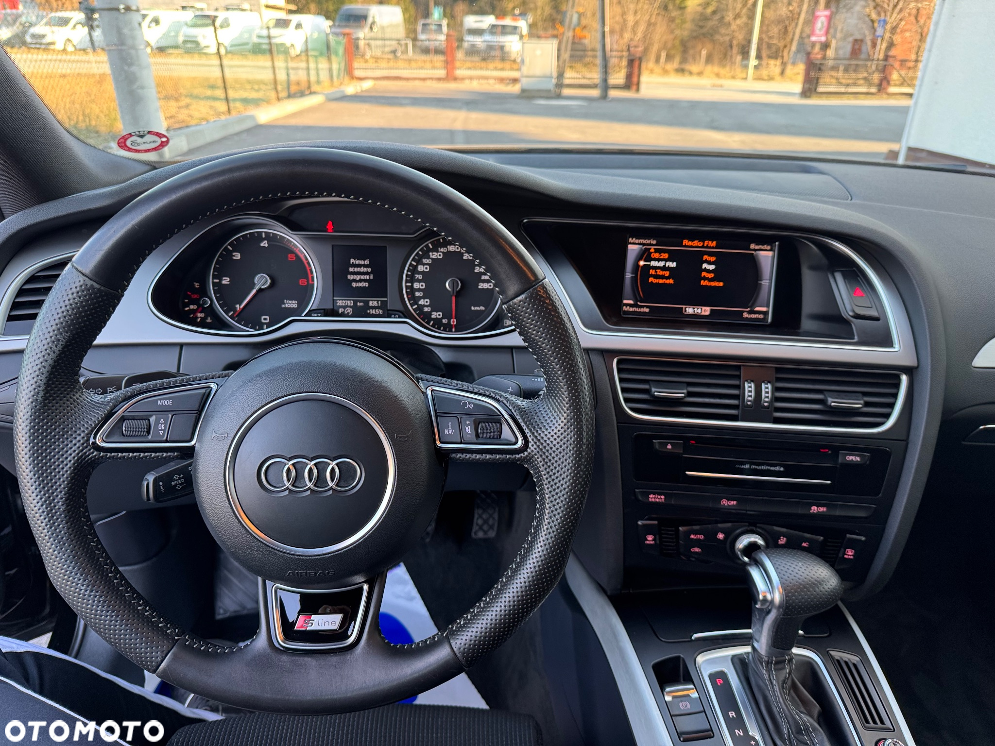 Audi A4 Avant 2.0 TDI DPF quattro S tronic S line Sportpaket - 14