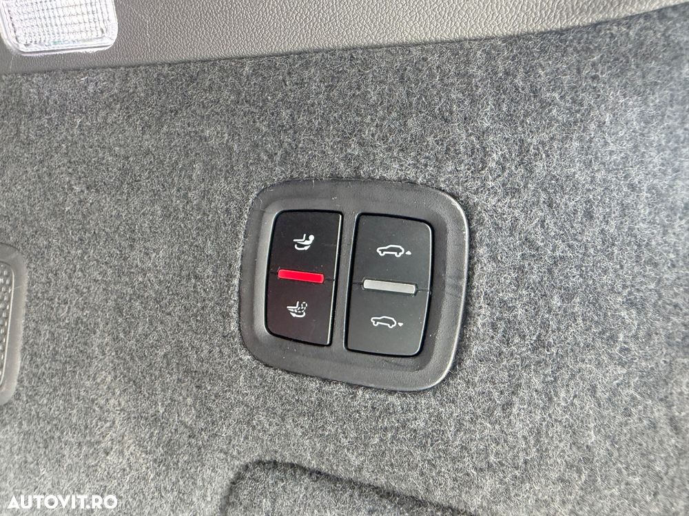 Porsche Cayenne S - 23