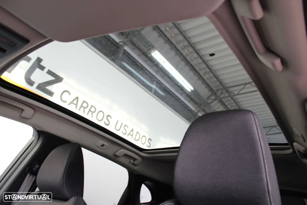 Nissan Qashqai 1.3 DIG-T N-Connecta - 23