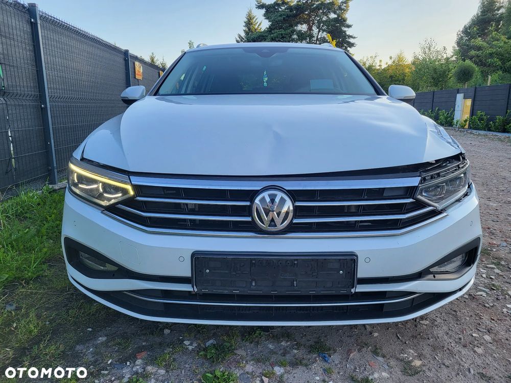 Volkswagen Passat 2.0 TDI SCR DSG Business - 4