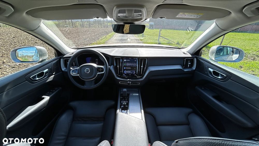 Volvo XC 60 B4 D Plus Bright - 9