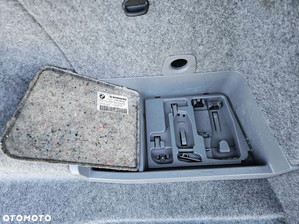 Boczek Boczki Bagaznika Tapicerka Wyciszenie BMW 3 E90 LCI Lift 2009r - 24