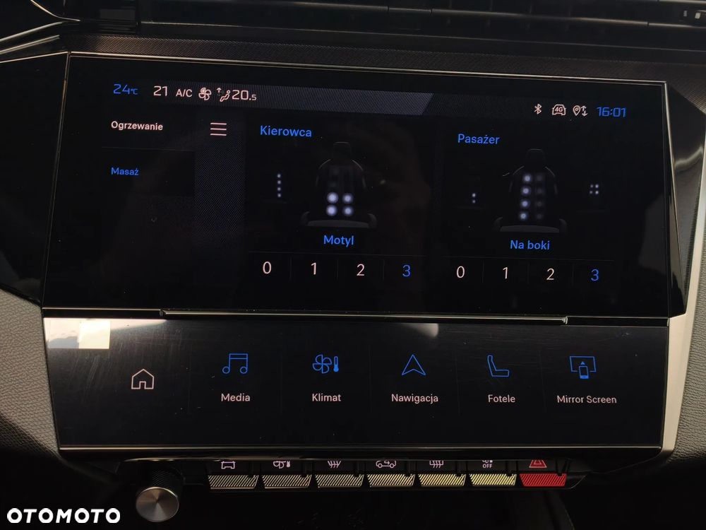 Peugeot 408 1.6 Plug-In Hybrid 225 GT E-DCS7 - 28
