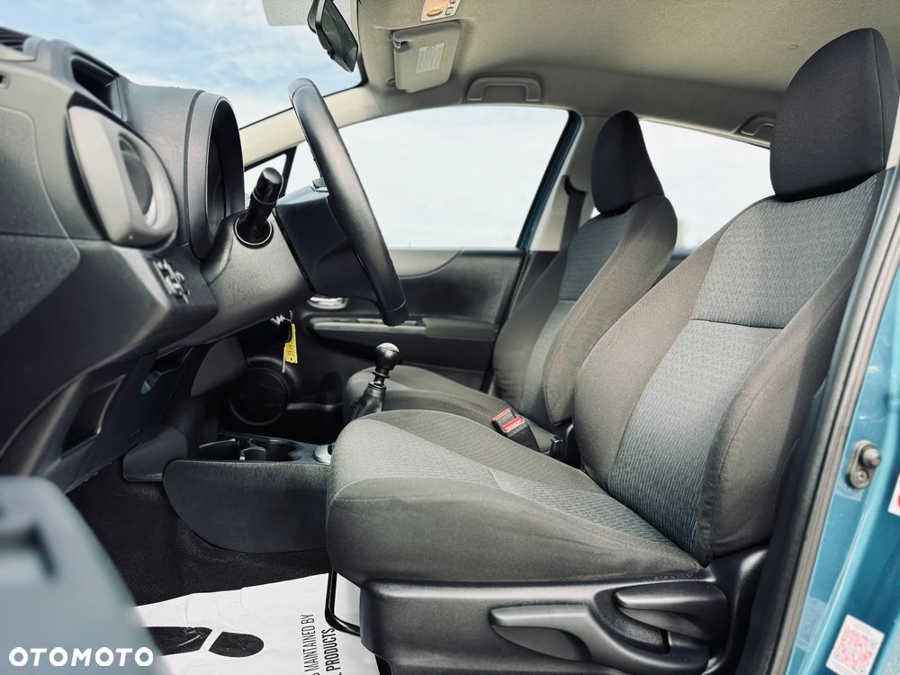 Toyota Yaris 1.33 VVT-i Lounge - 26