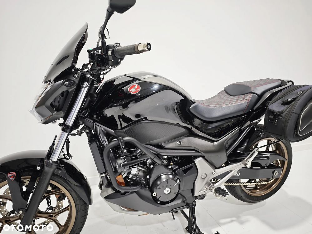 Honda NC - 6