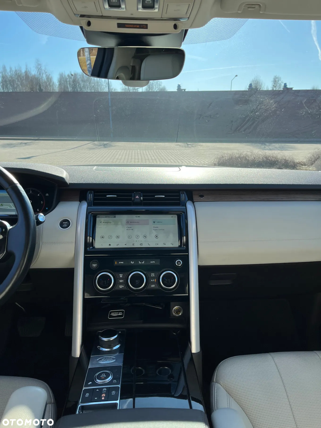 Land Rover Discovery V 2.0 SD4 HSE - 16