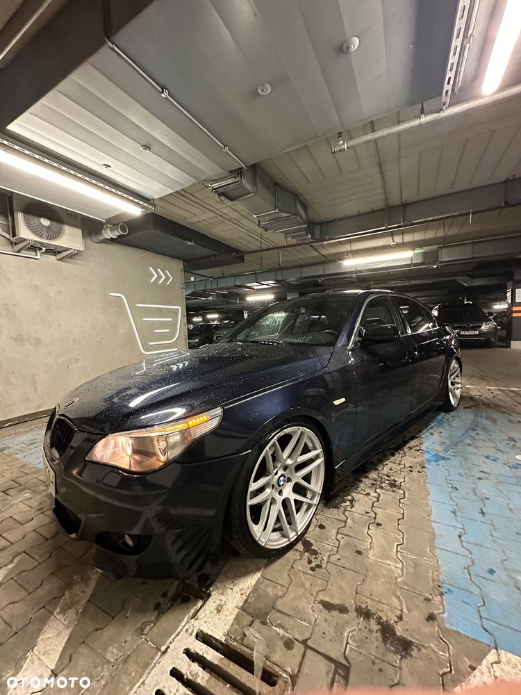BMW Seria 5 530i - 5