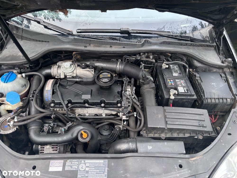 Volkswagen Golf V 1.9 TDI Trendline - 11