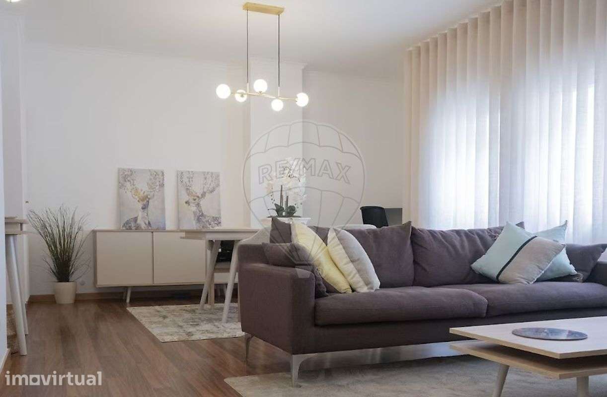 Apartamento T1 para venda - Grande imagem: 2/17