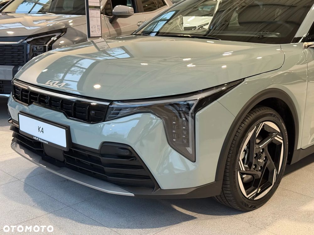 Kia K4 1.6 T-GDI L - 4