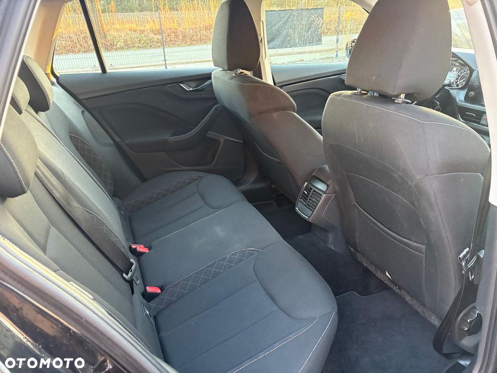 Skoda Kamiq 1.0 TSI DSG Active - 20