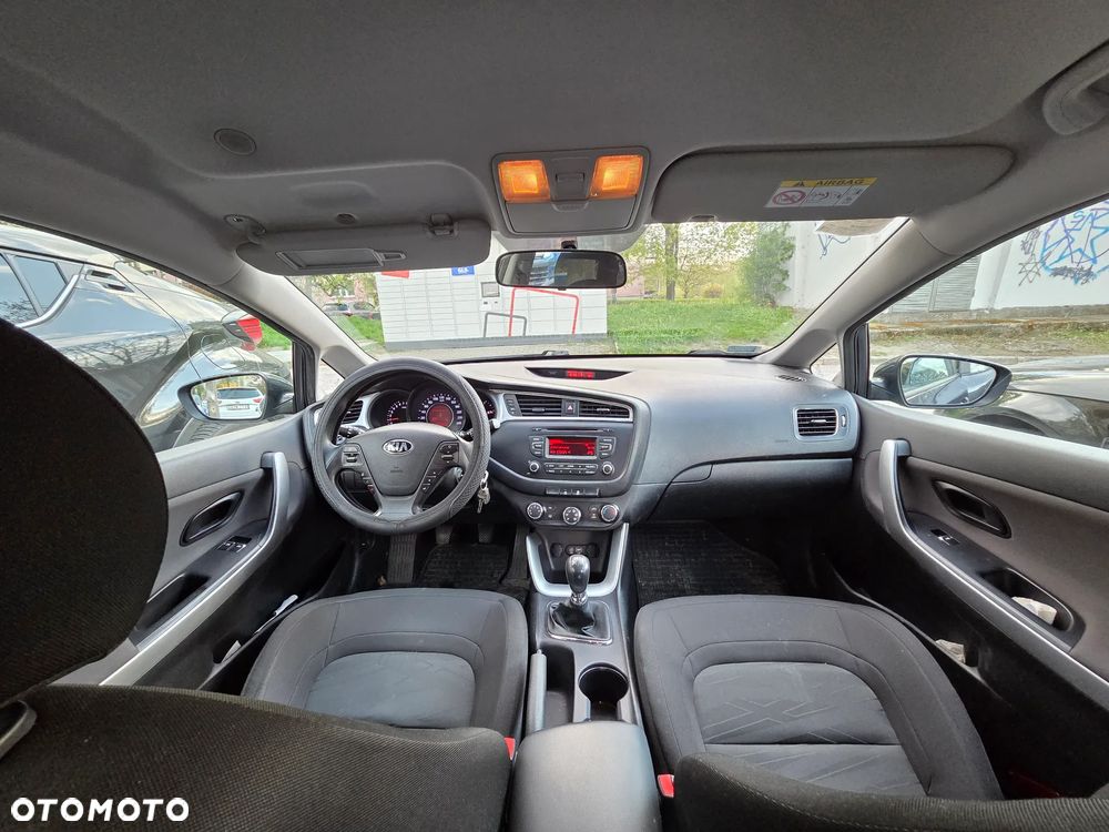 Kia Ceed 1.6 GDI M - 11