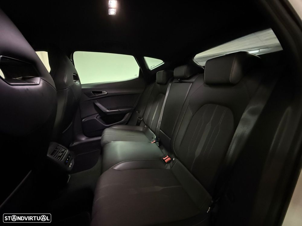 Cupra Formentor 1.4 e-Hybrid DSG VZ - 25