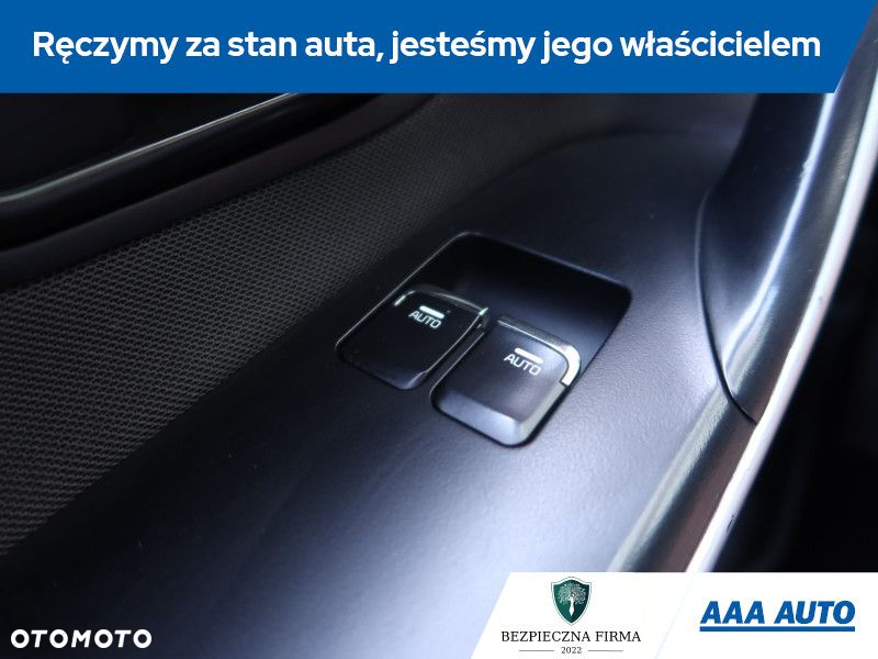 Kia Ceed - 16