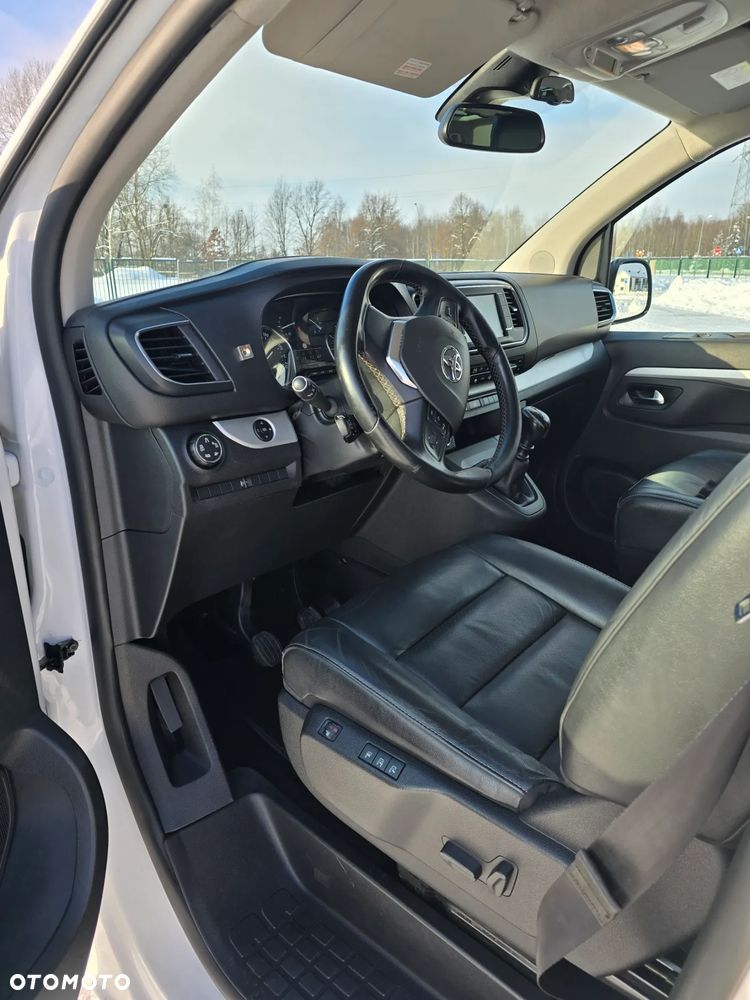 Toyota Proace Verso 2.0 D4-D Medium Family - 24