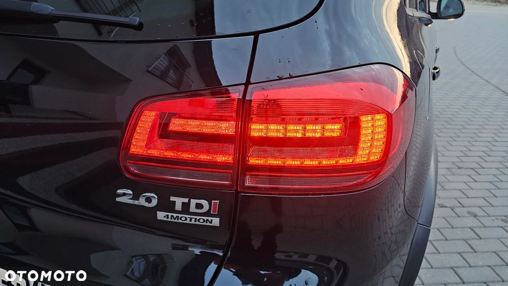 Volkswagen Tiguan 2.0 TDI 4Mot Perfectline R-Style DSG - 7