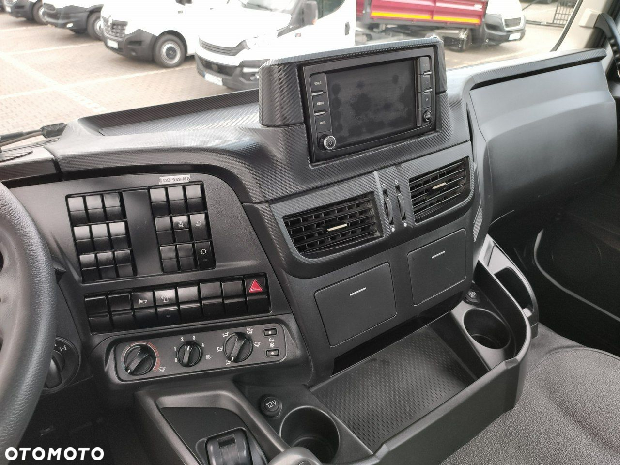 Iveco Trakker 360 EEV Manual 6x4 Wywrot 3-stronny Hydroburta Bok i Tył - 34