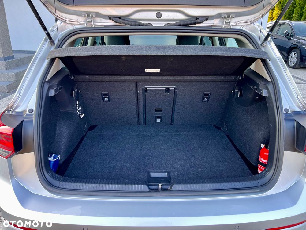 Volkswagen Golf 2.0 TDI Life - 10