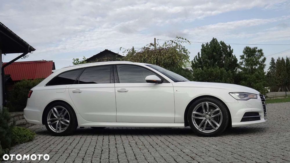 Audi A6 Avant - 16