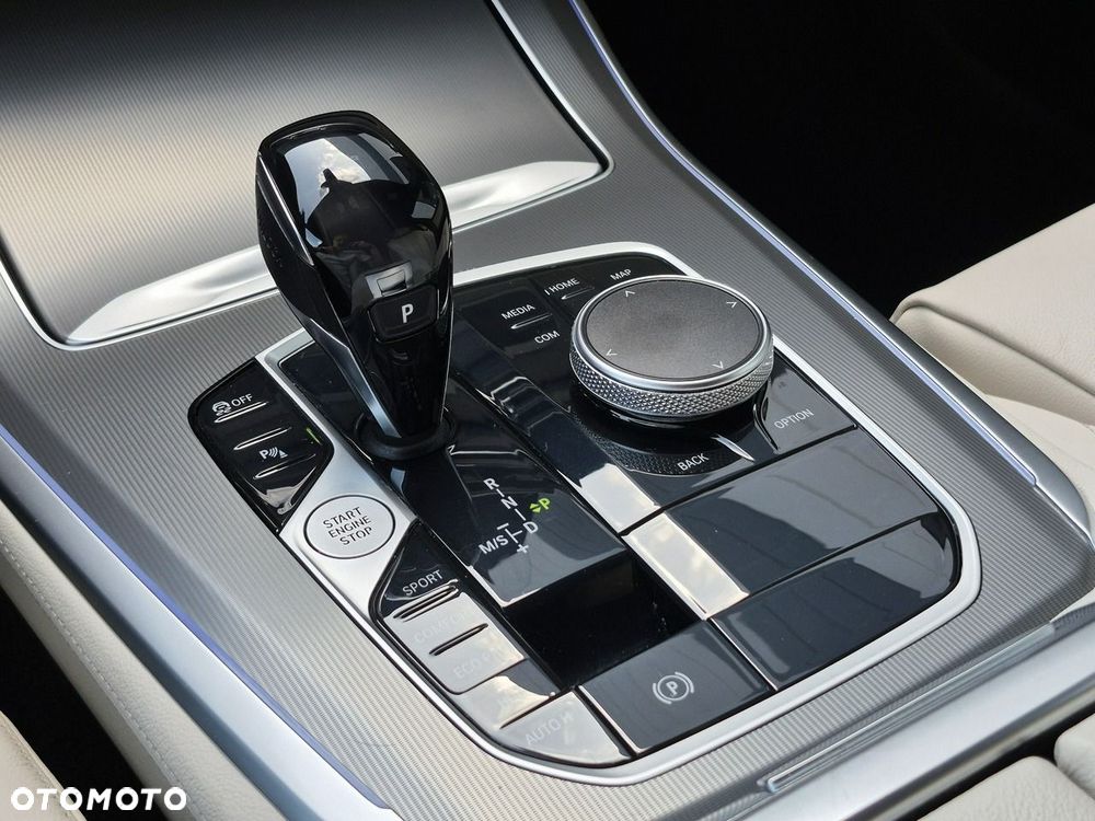 BMW X5 xDrive40d - 35