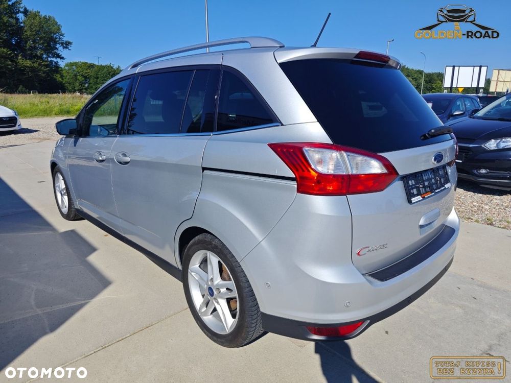 Ford Grand C-MAX - 8