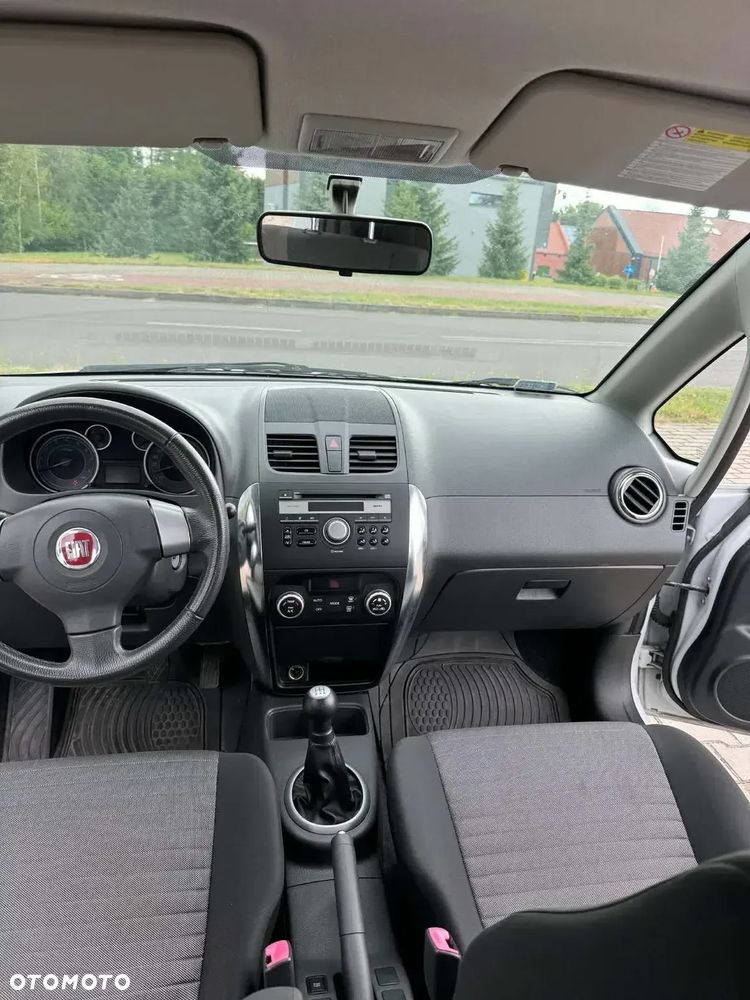 Fiat Sedici - 11