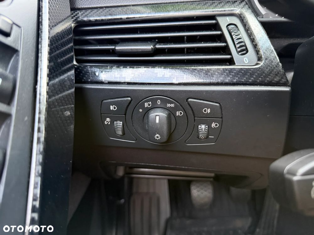 BMW Seria 5 - 21