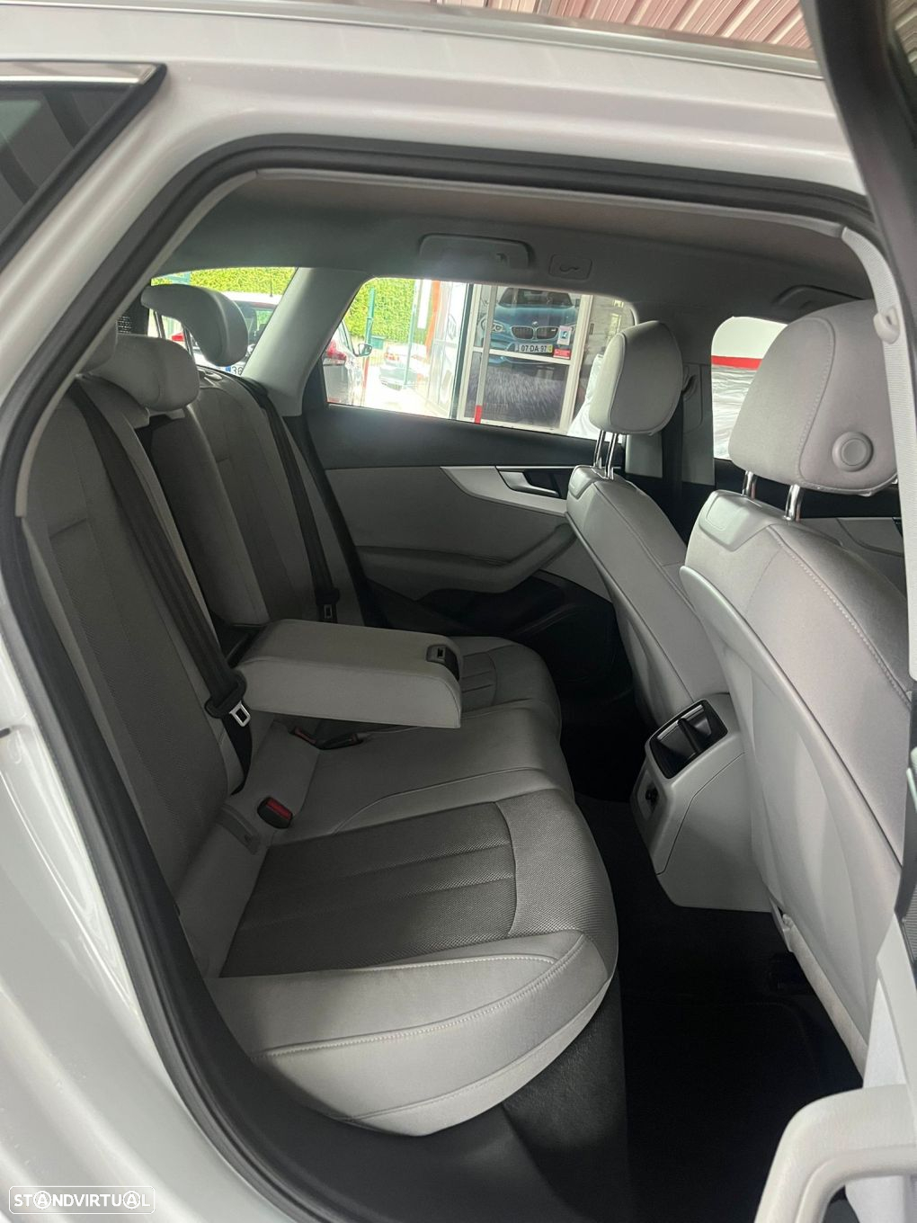 Audi A4 Avant 35 TDI Advanced S tronic - 22