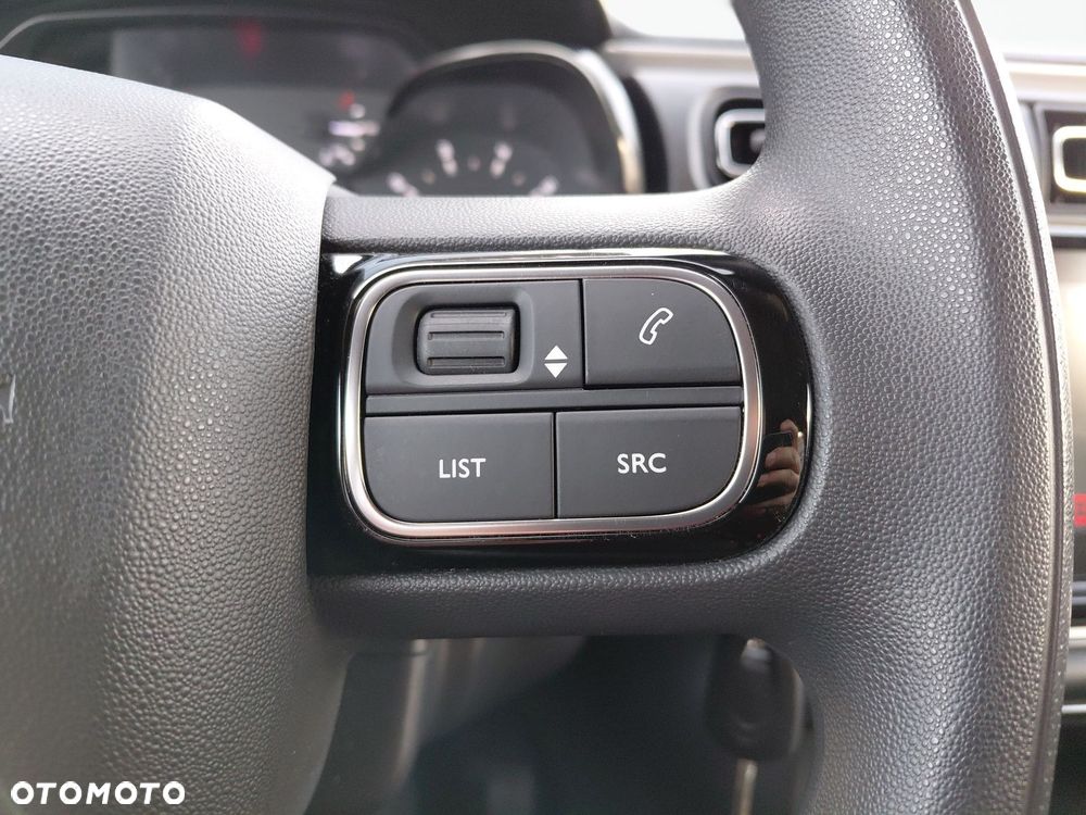 Citroën C3 1.2 PureTech Shine - 21